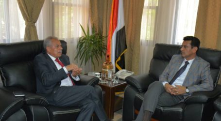 سعادة السفير مارم يلتقي معالي وزير الصناعة والتجارة اليمني