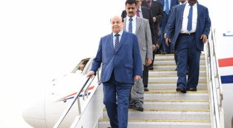 رئيس الجمهورية يصل الى العاصمة المؤقتة عدن للإشراف على عملية تحرير الحديدة