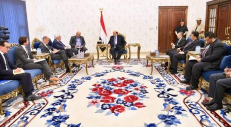 الرئيس هادي يرفض صفقة الحديدة مقابل صعدة ويجدد التأكيد على الالتزام بالمرجعيات الثلاث إطارا للحل