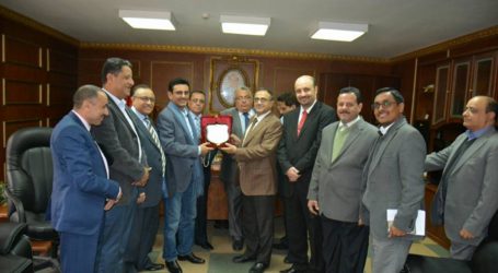 جامعة عدن تكرم السفير مارم