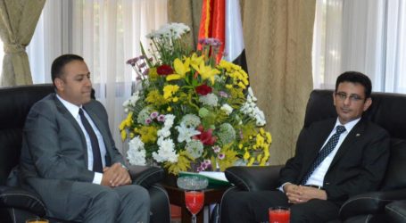 السفارة اليمنية في القاهرة تحتفل بالذكرى ٢٧ لعيد الوحدة، و بمشاركة ممثل الرئاسة المصرية