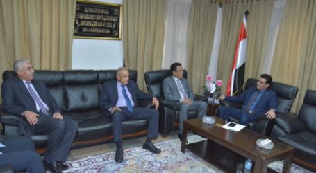 السفير مارم يستقبل وزير السياحة ومدير منطقة الخطوط اليمنية