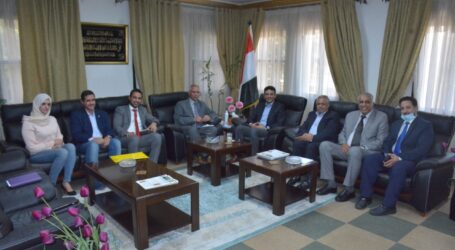 السفير مارم يلتقي ممثل جامعة عدن في القاهرة